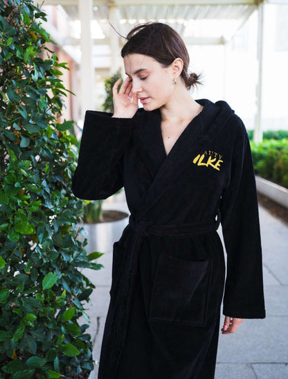 bathrobe